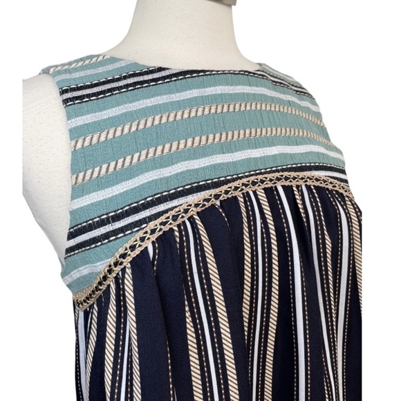 THML Boho Open Back Shift Dress size M - Picture 4 of 8